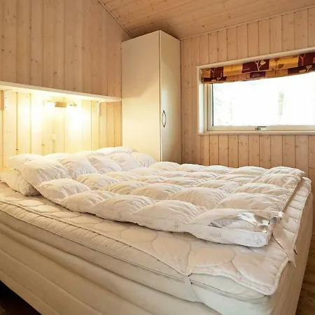 Dom wakacyjny Three-bedroom Holiday In Gorlev 2 *