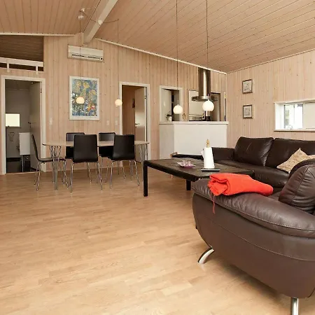 Three-bedroom Holiday In Gorlev 2