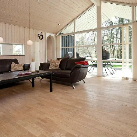 Dom wakacyjny Three-bedroom Holiday In Gorlev 2
