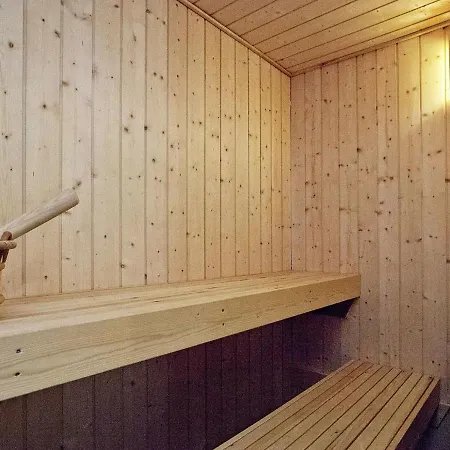 Three-bedroom Holiday In Gorlev 2